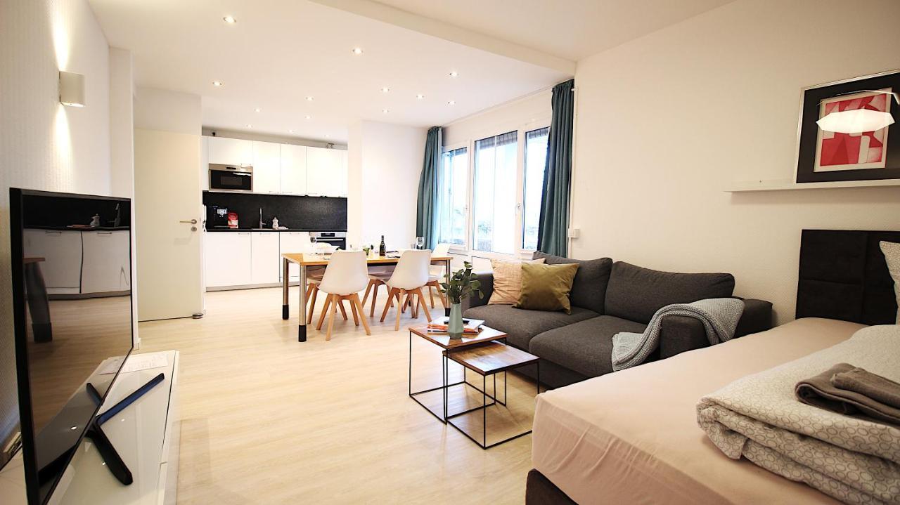 High-Quality Apartments Near Residence - Parking Space Wurzburg Bagian luar foto